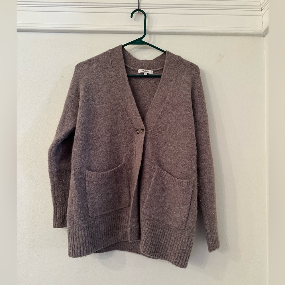 Cosy, soft Madewell cardigan.Fits like a Small.